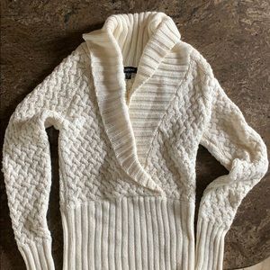 Bebe size medium sweater